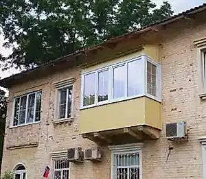 Балкон в старом доме